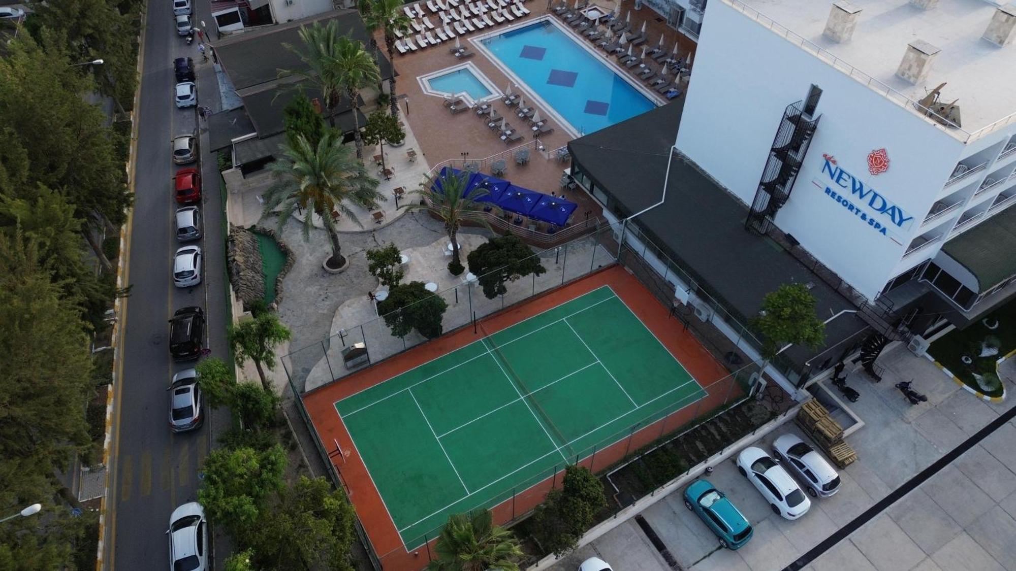 Ada Newday Resort Hotel 쿠사다시 외부 사진