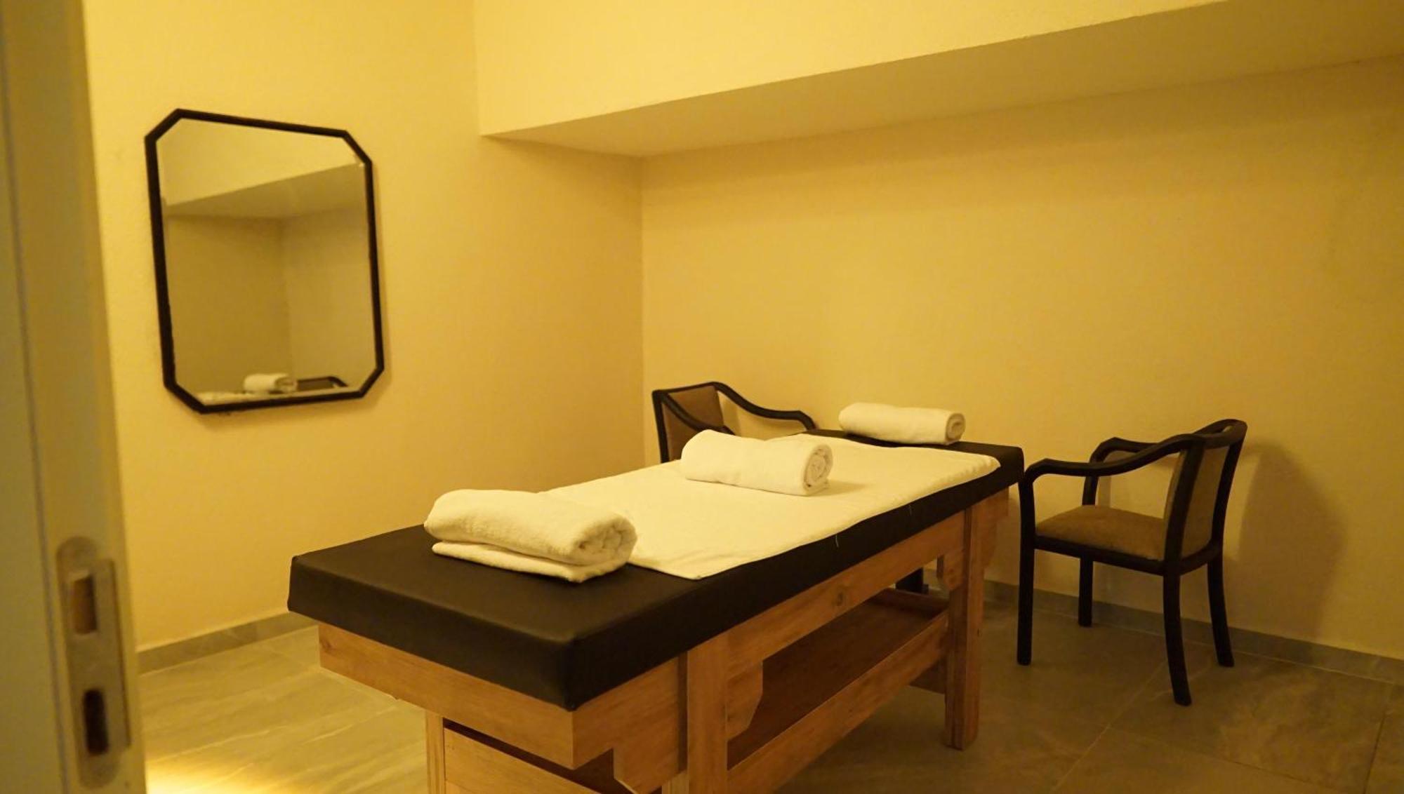 Ada Newday Resort Hotel 쿠사다시 외부 사진