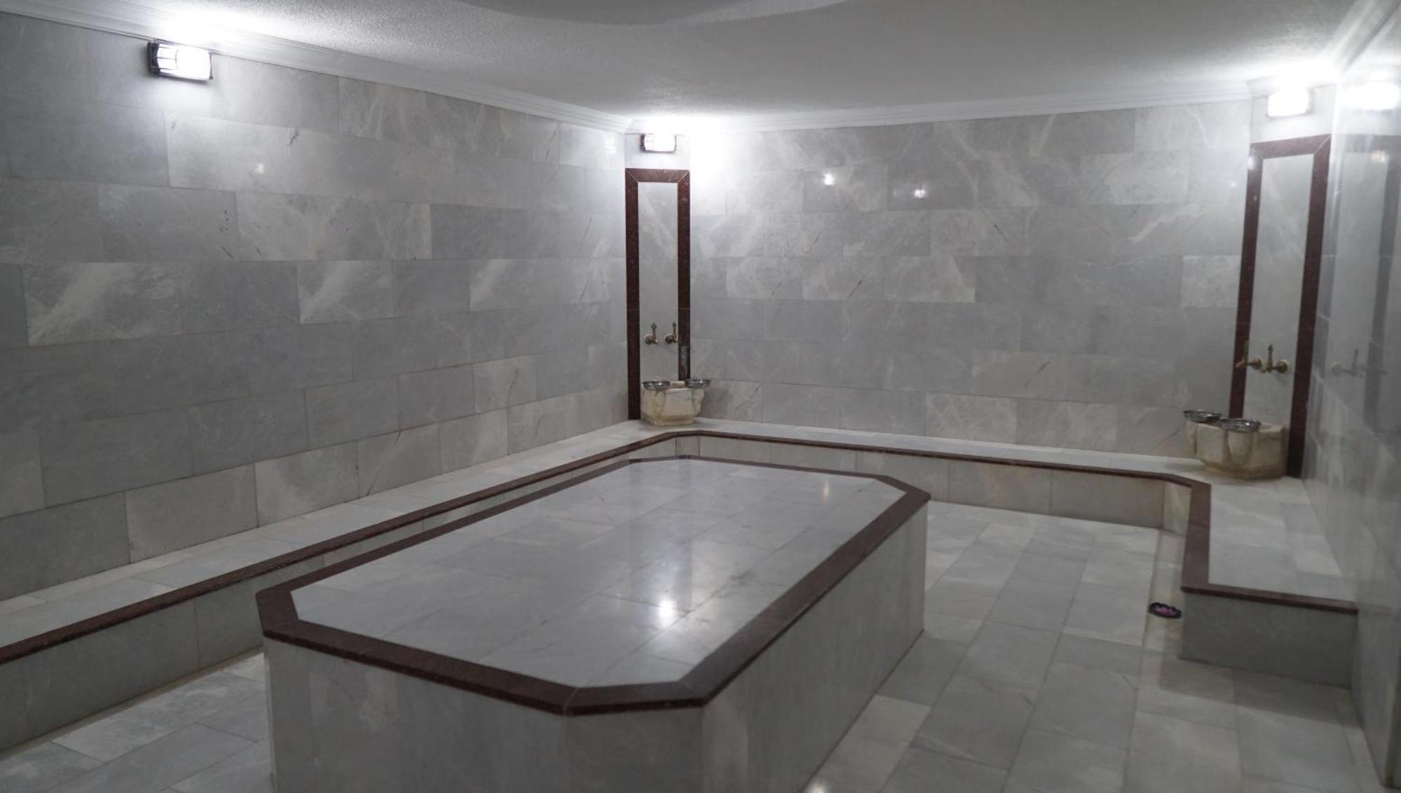 Ada Newday Resort Hotel 쿠사다시 외부 사진