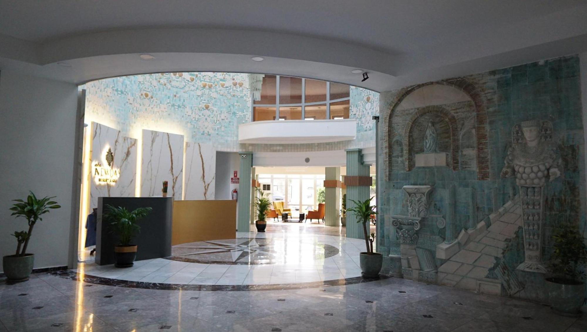 Ada Newday Resort Hotel 쿠사다시 외부 사진