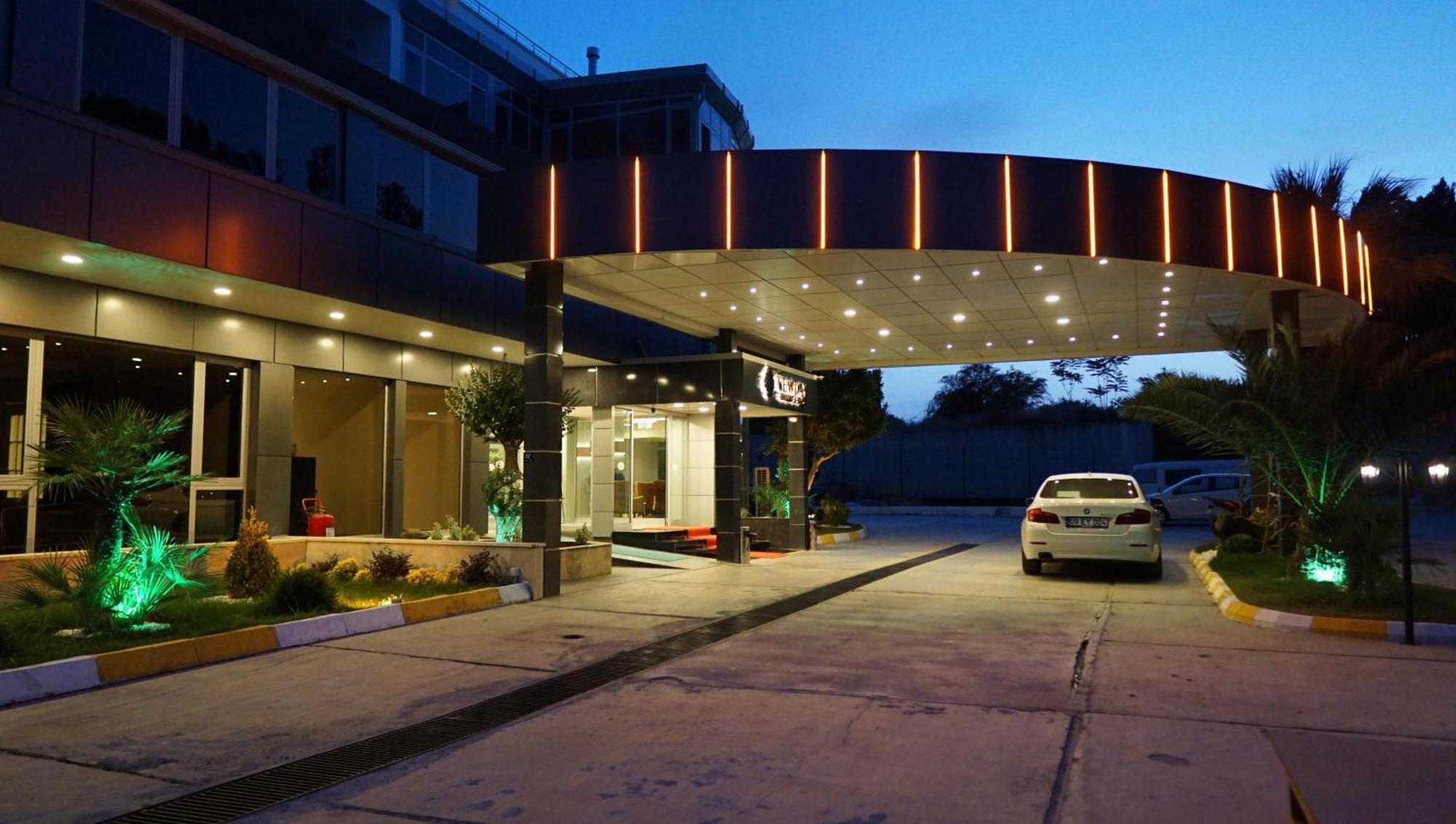 Ada Newday Resort Hotel 쿠사다시 외부 사진