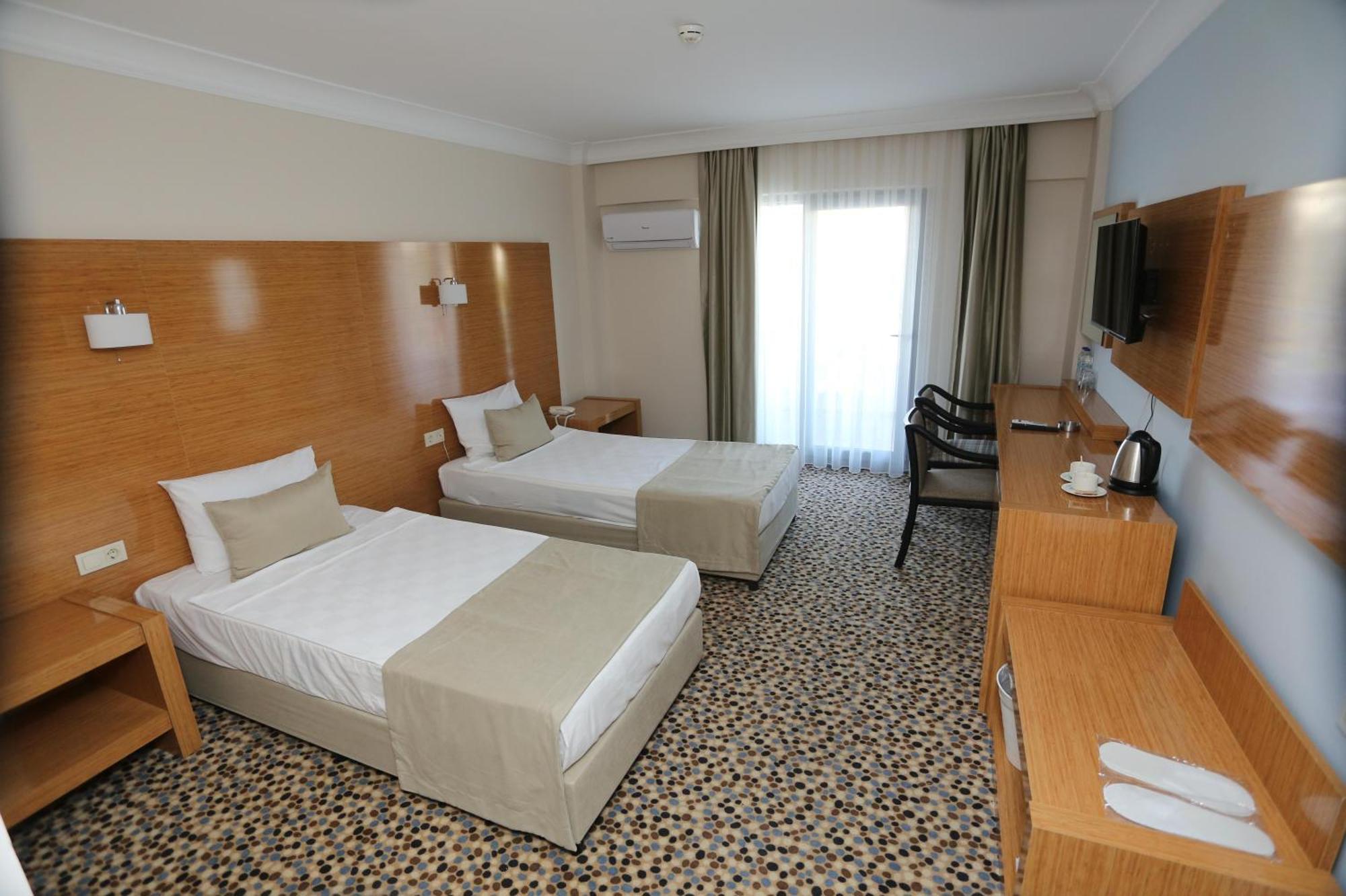 Ada Newday Resort Hotel 쿠사다시 외부 사진