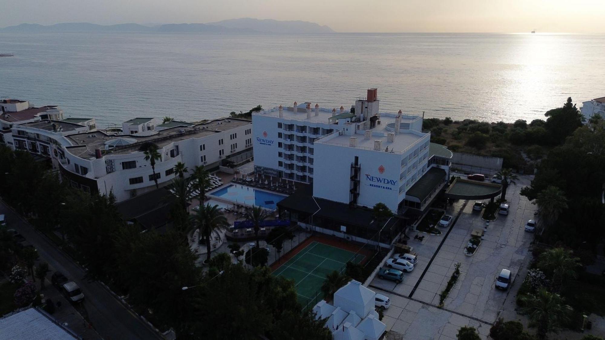 Ada Newday Resort Hotel 쿠사다시 외부 사진