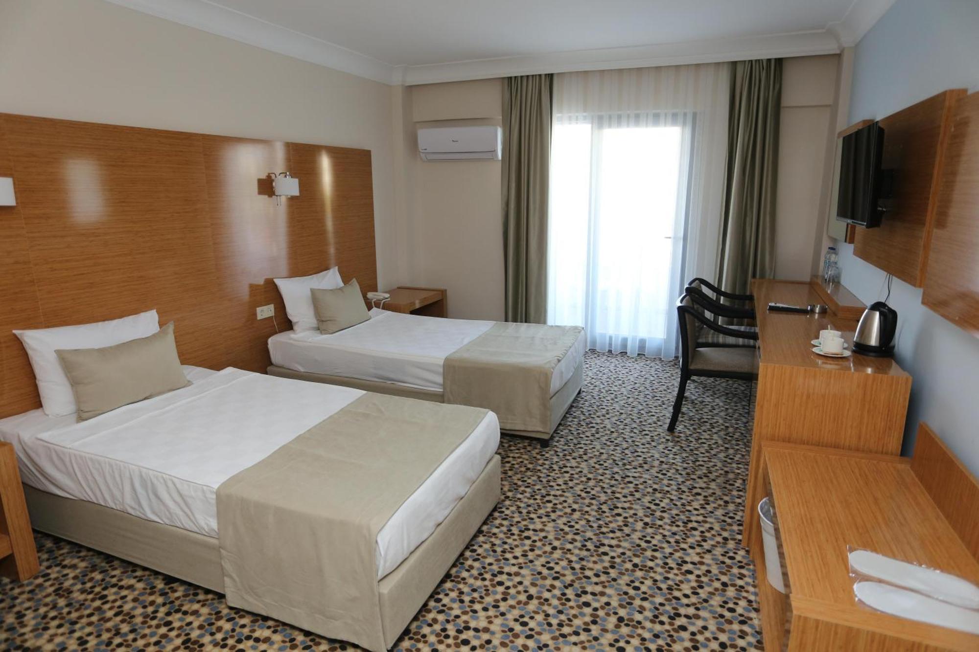 Ada Newday Resort Hotel 쿠사다시 외부 사진